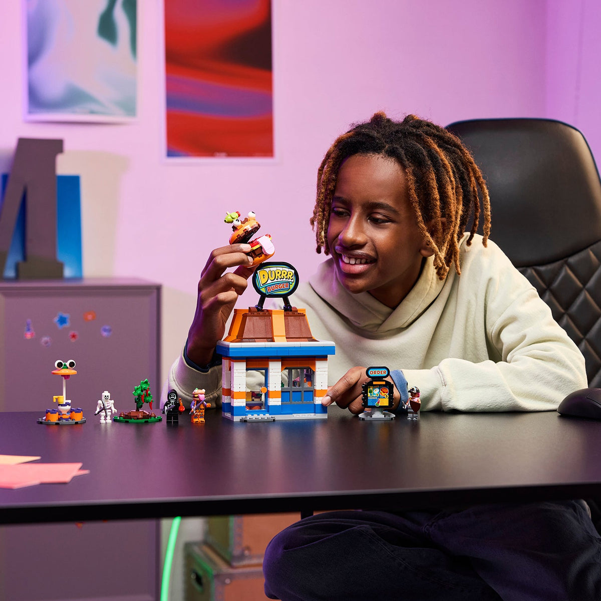 LEGO? Fortnite? Durrr Burger Restaurant