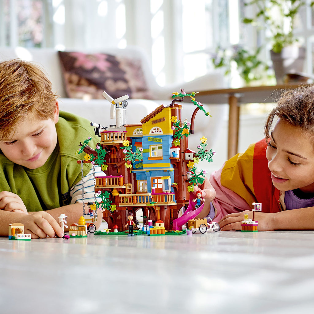 LEGO? Friends? Friendship Tree House