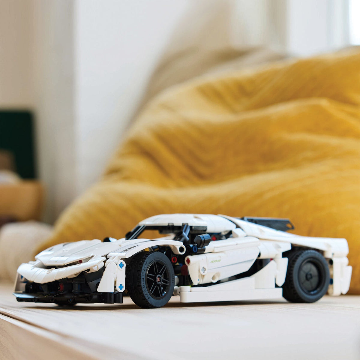 LEGO? Technic Koenigsegg Jesko Absolut White Hypercar