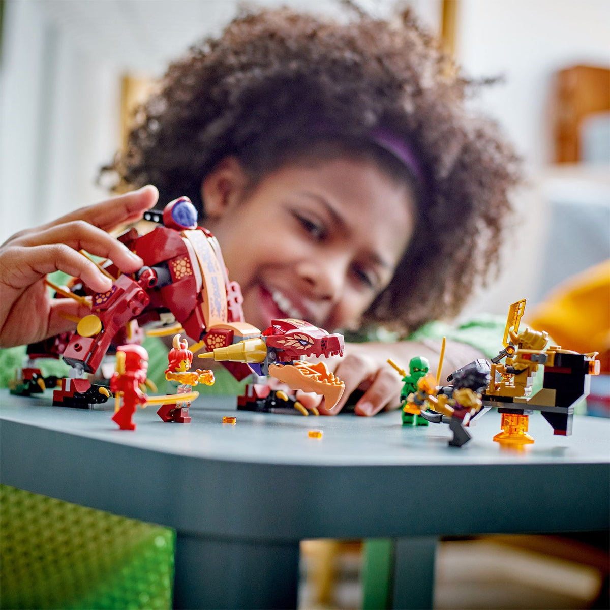 LEGO? NINJAGO? Heatwave Transforming Lava Dragon