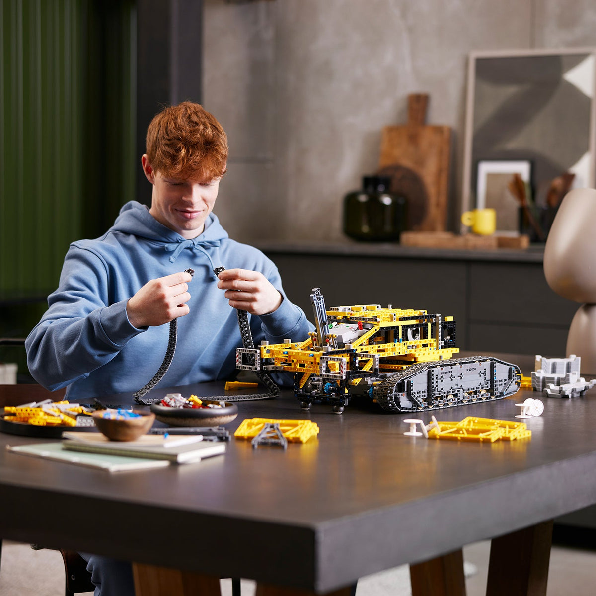 LEGO? Technic Liebherr Crawler Crane LR 13000