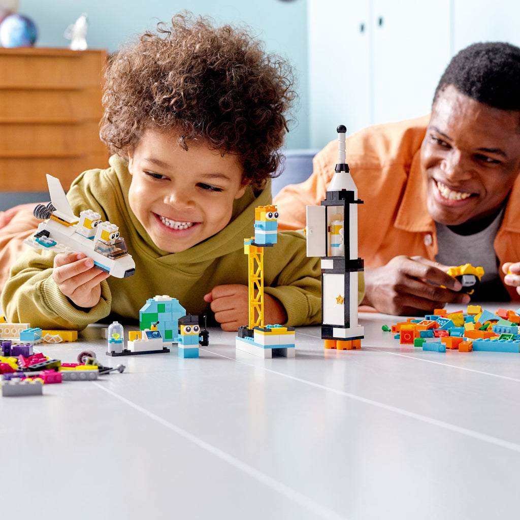LEGO? Classic Space Mission
