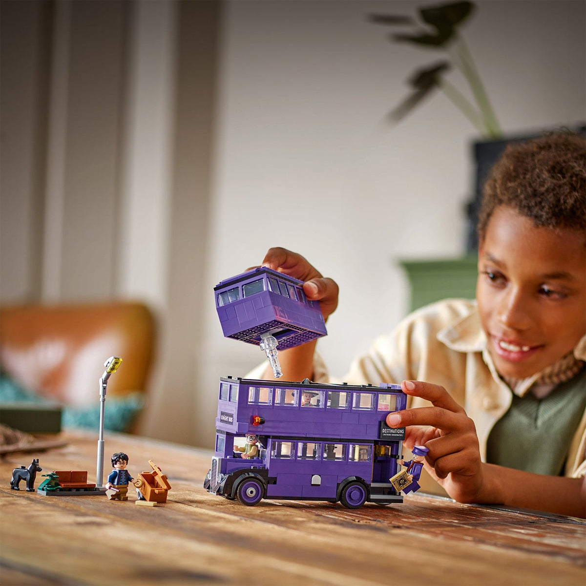 LEGO? Harry Potter? Knight Bus? Adventure