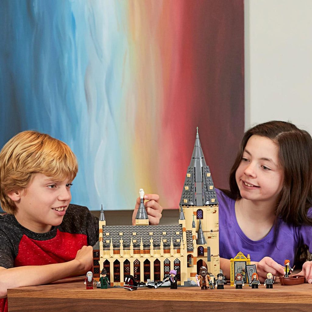 LEGO? Harry Potter Hogwarts? Castle