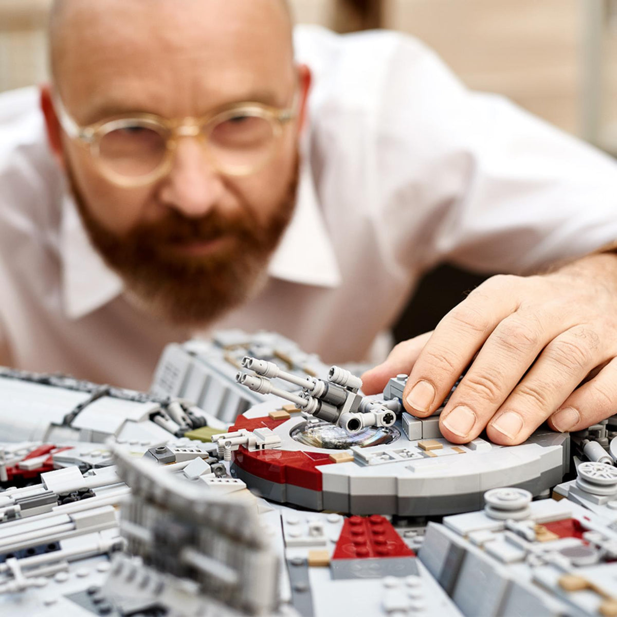 LEGO? Star Wars? Millennium Falcon?