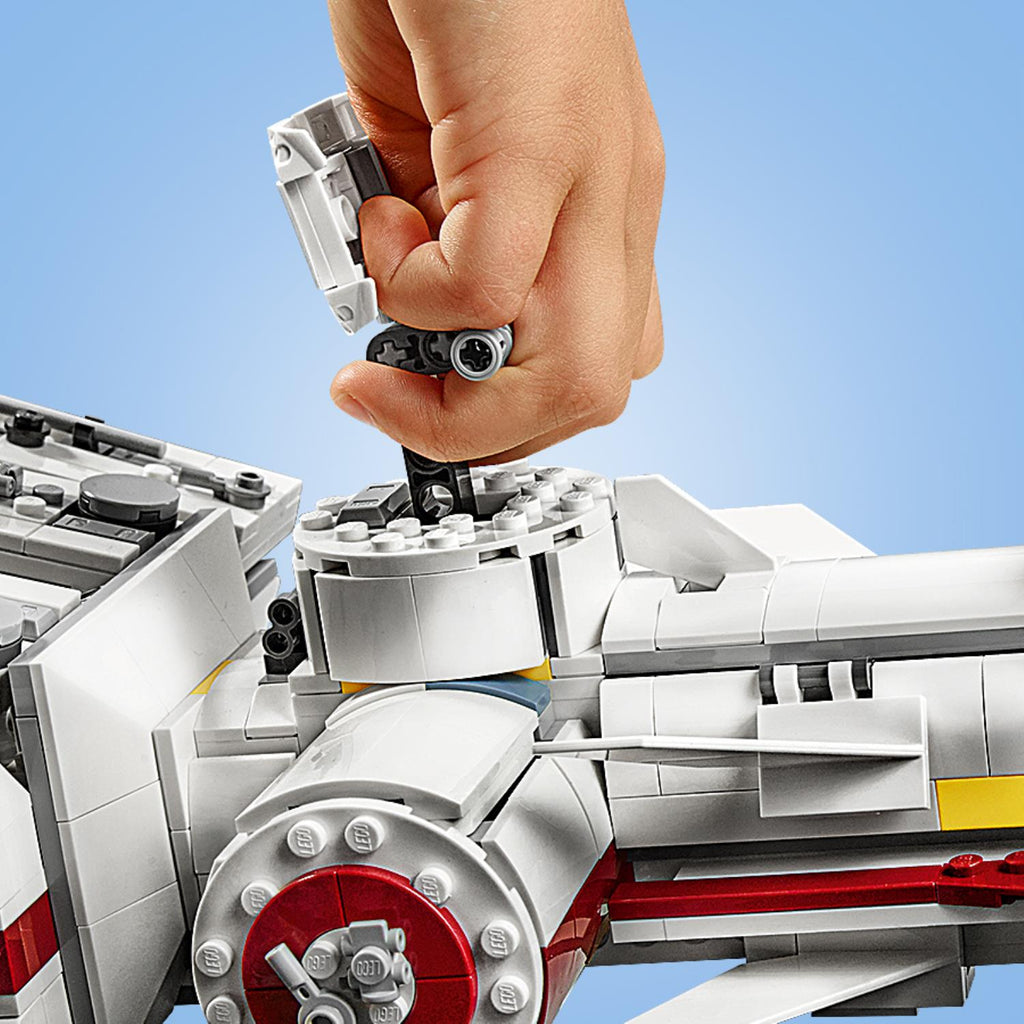 LEGO? Star Wars? Tantive IV?