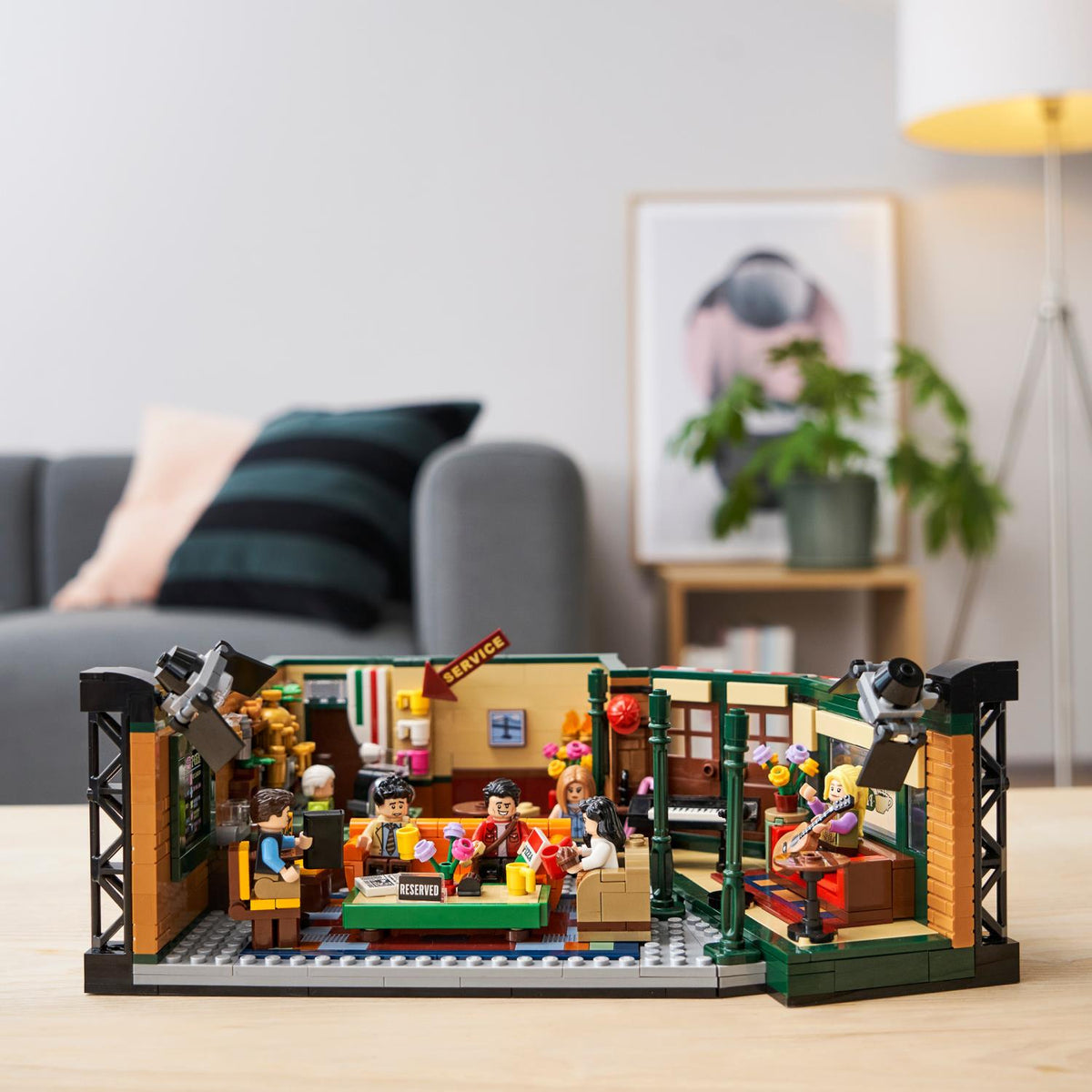 LEGO? Ideas Central Perk