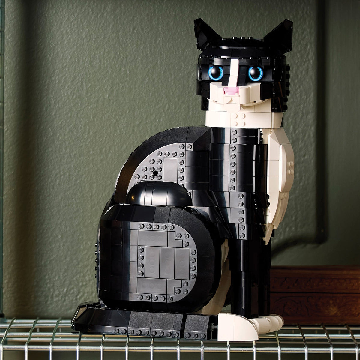 LEGO? Ideas Tuxedo Cat