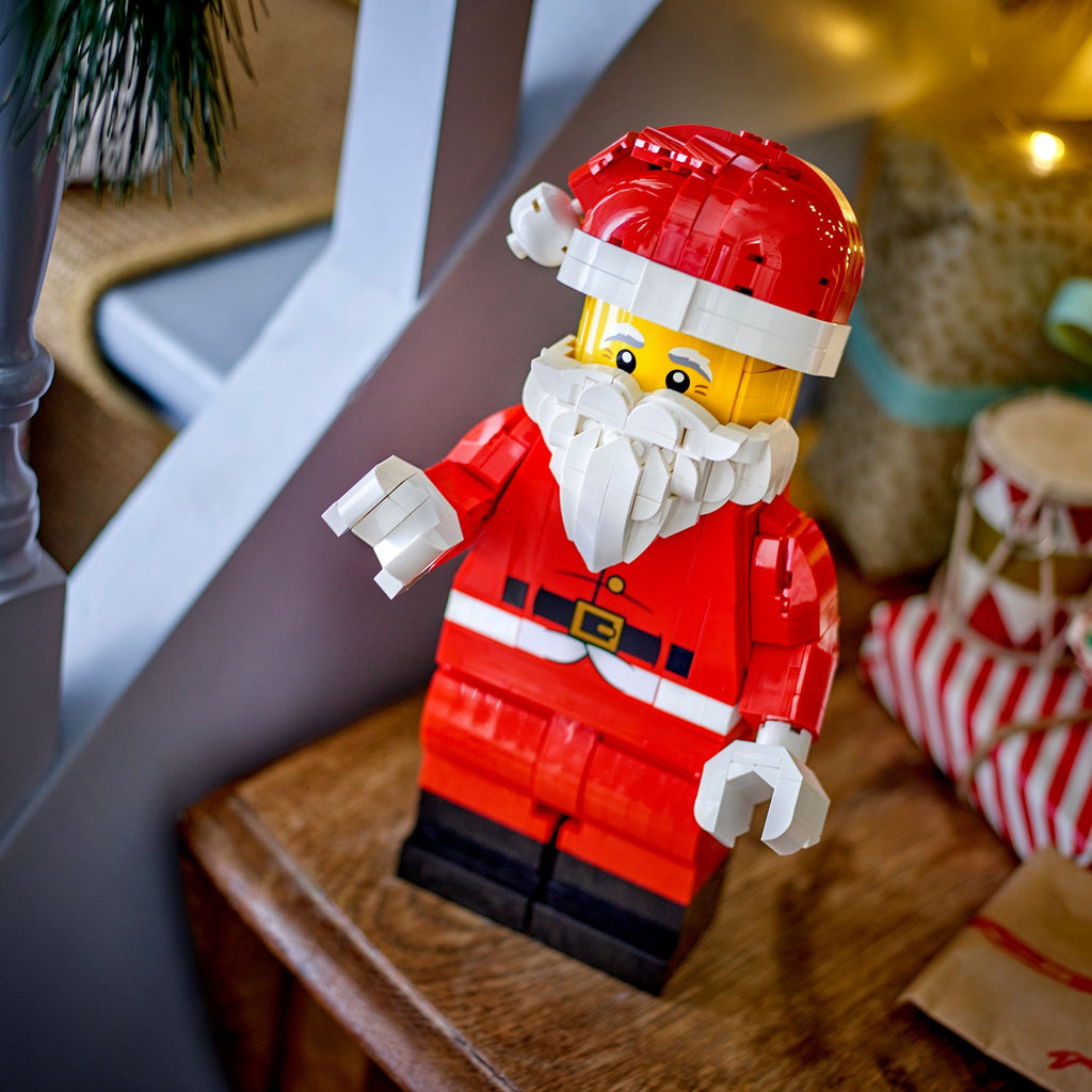 LEGO? Up-Scaled Santa Minifigure