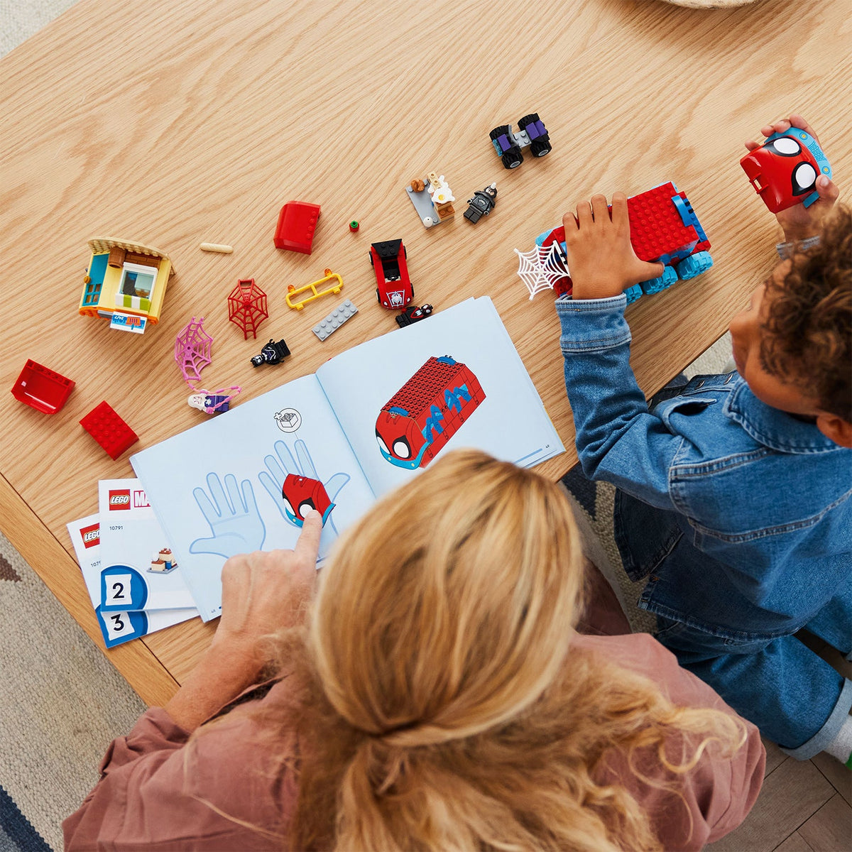 LEGO? Marvel Mobile Headquarters