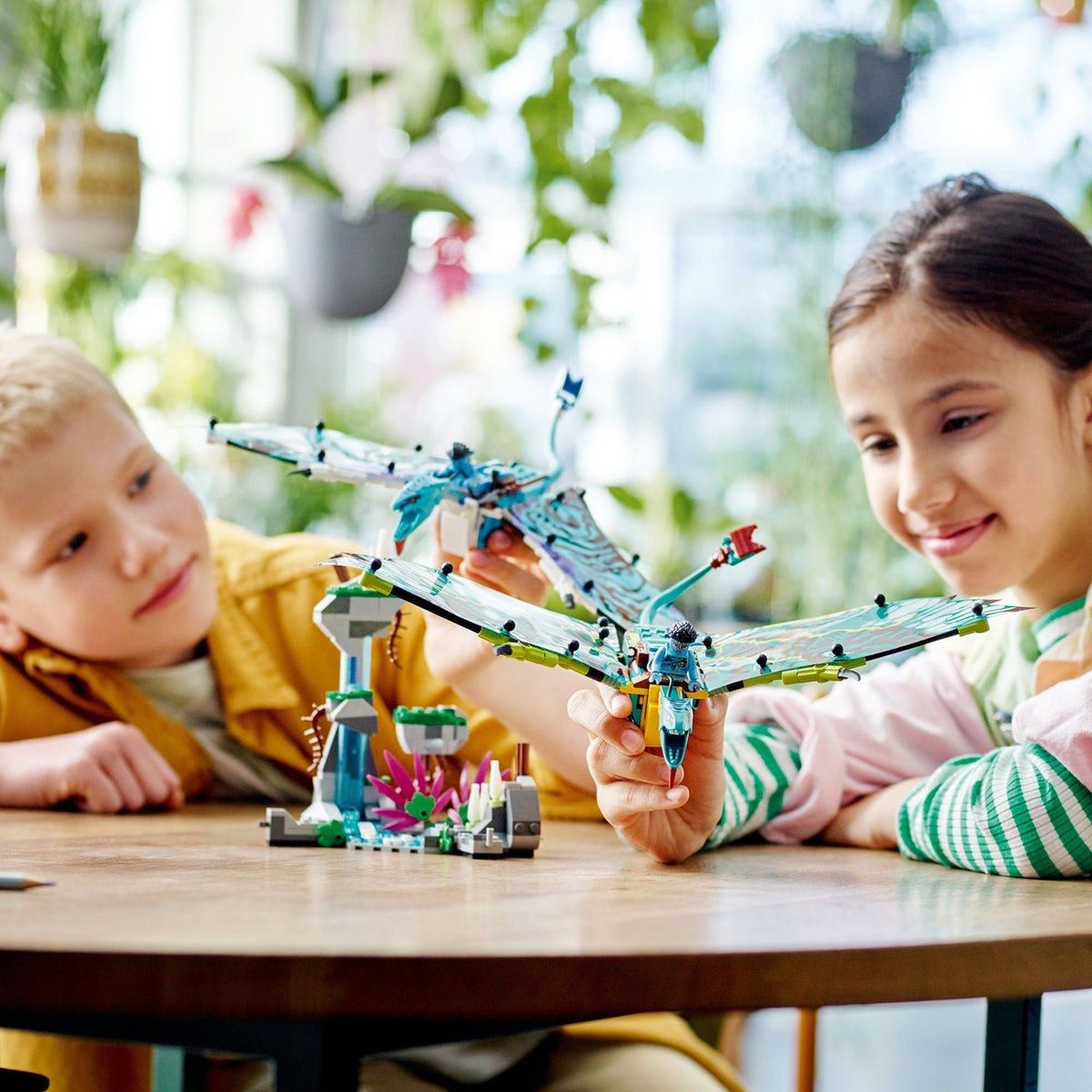 LEGO? Avatar? Jake & Neytiri's First Banshee Flight