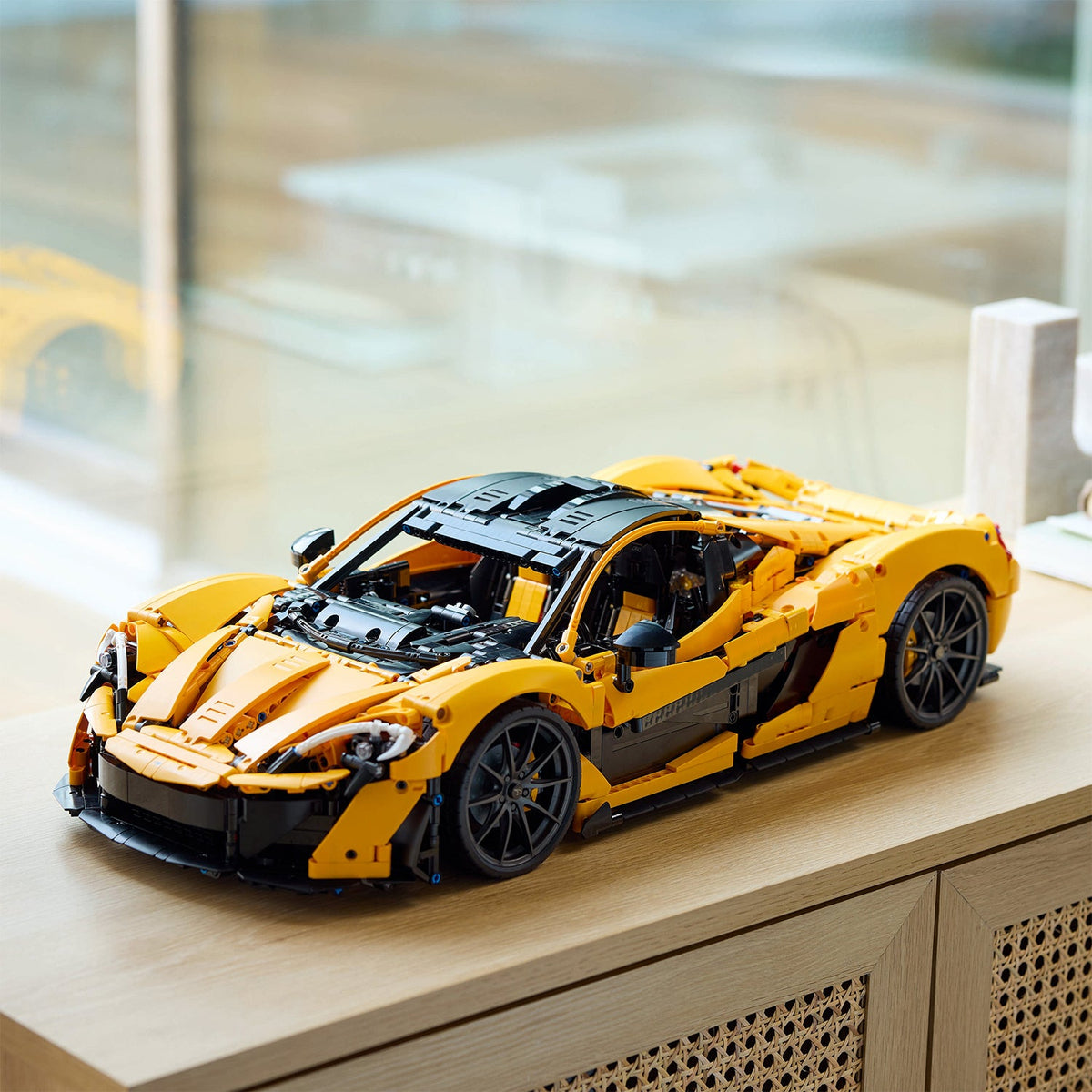 LEGO? Technic McLaren P1?