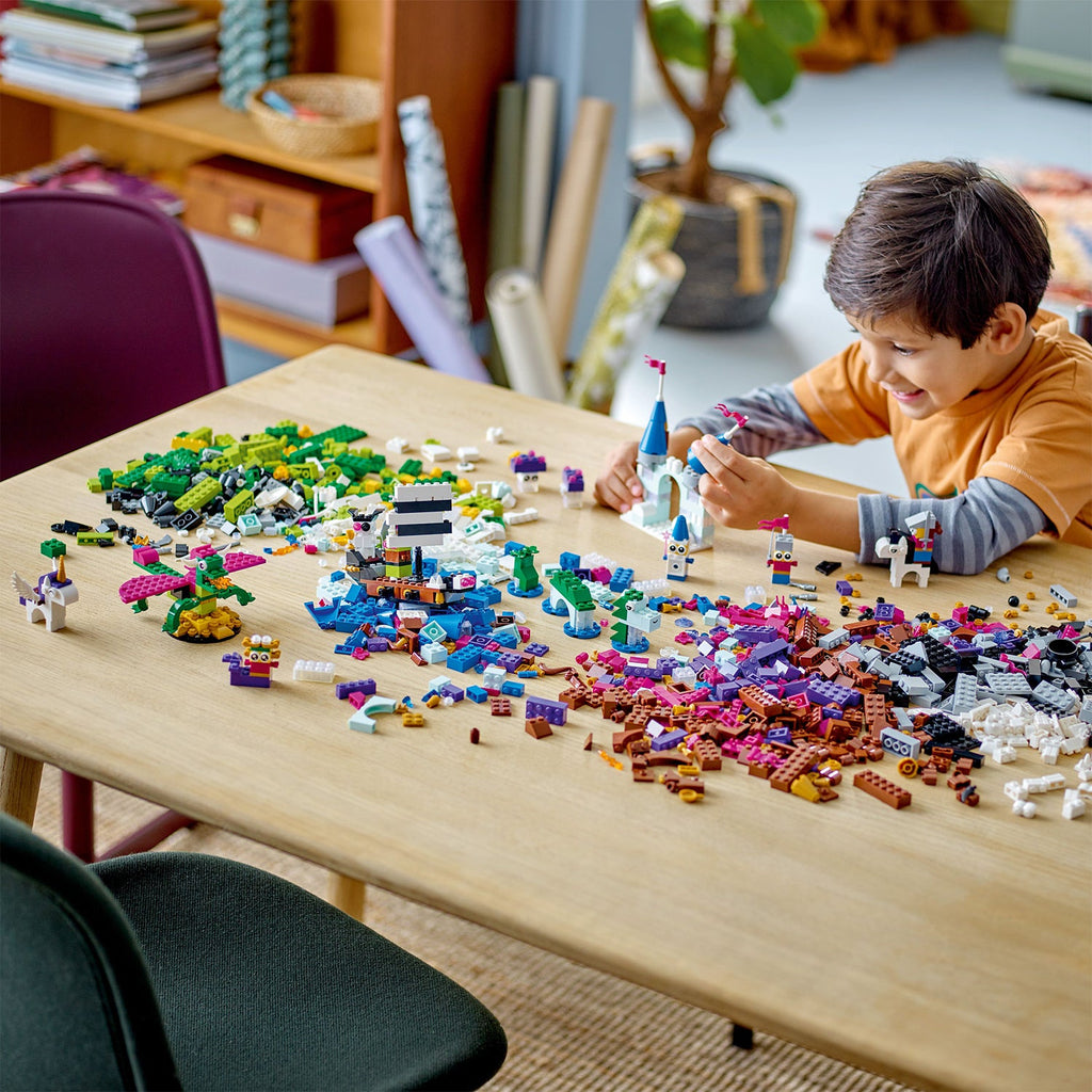 LEGO? Classic Creative Fantasy Universe