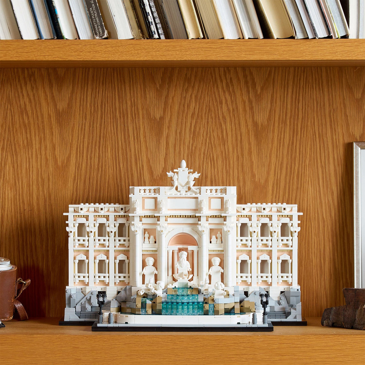 LEGO? Architecture Trevi Fountain