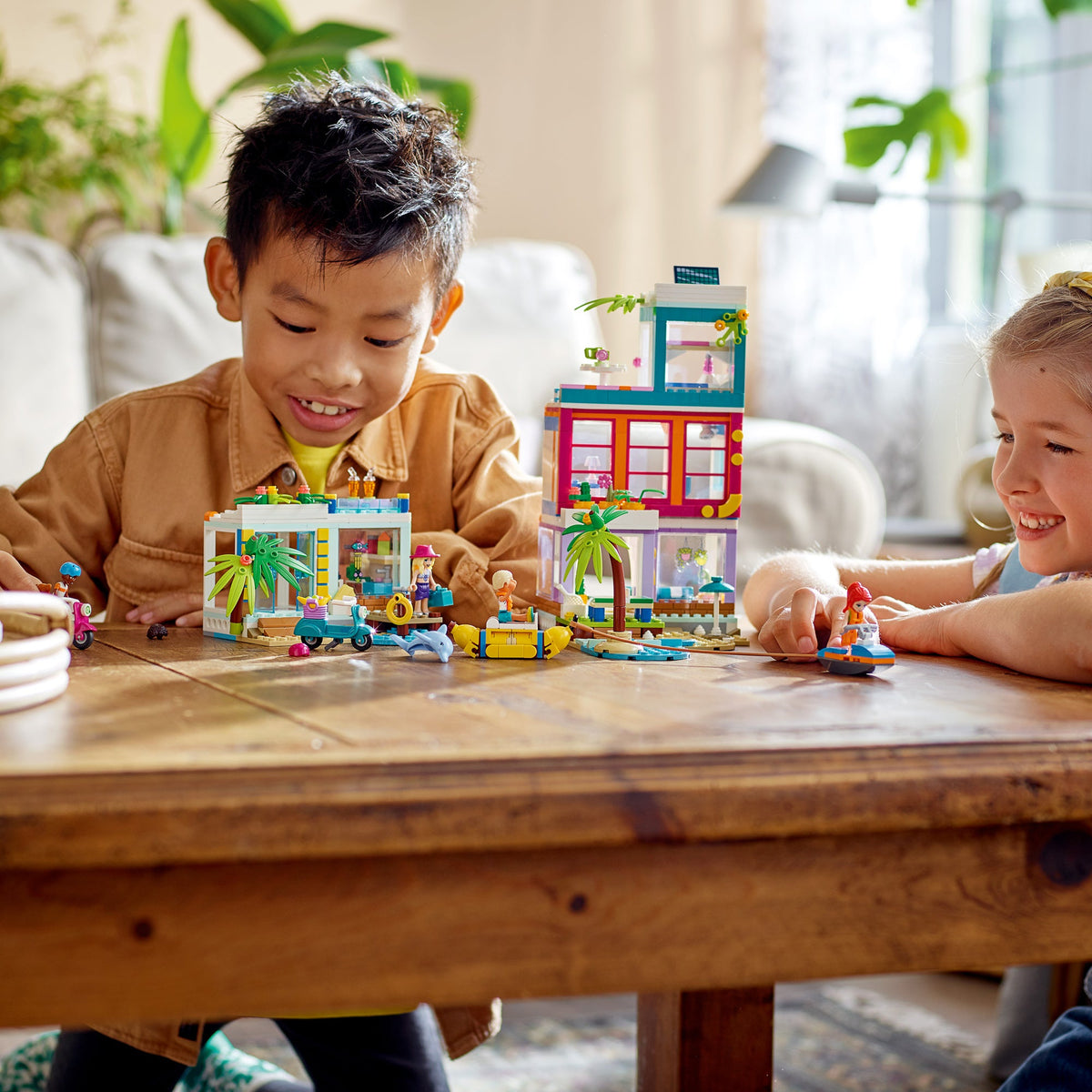 LEGO? Friends? Vacation Beach House