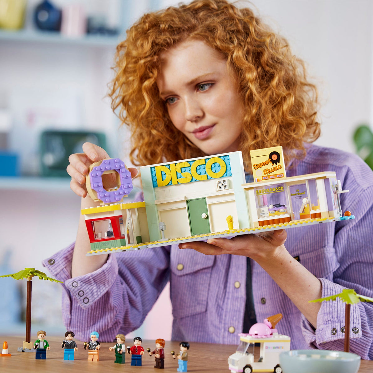 LEGO? Ideas BTS Dynamite