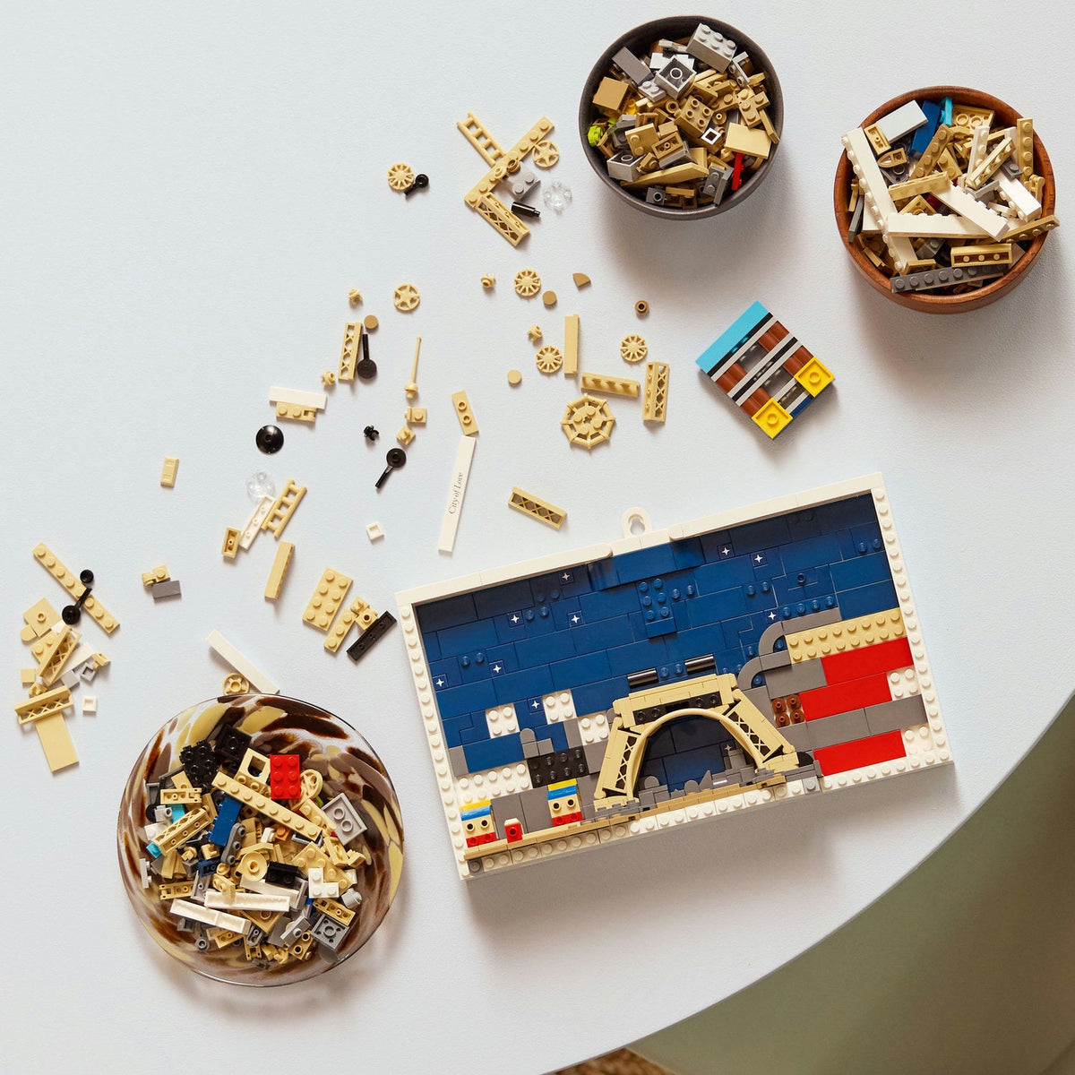 LEGO? Architecture Paris ¨C City of Love