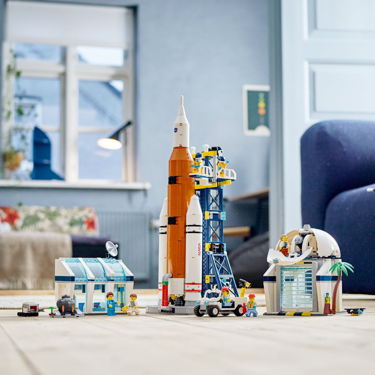 LEGO? City Rocket Launch Center