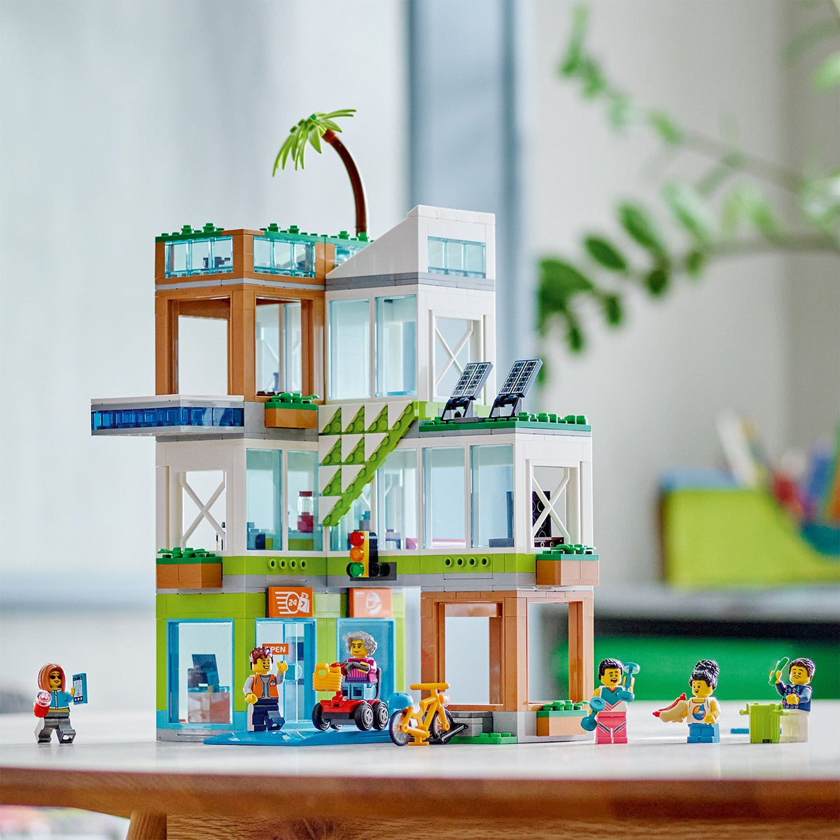 LEGO? City Apartment Building