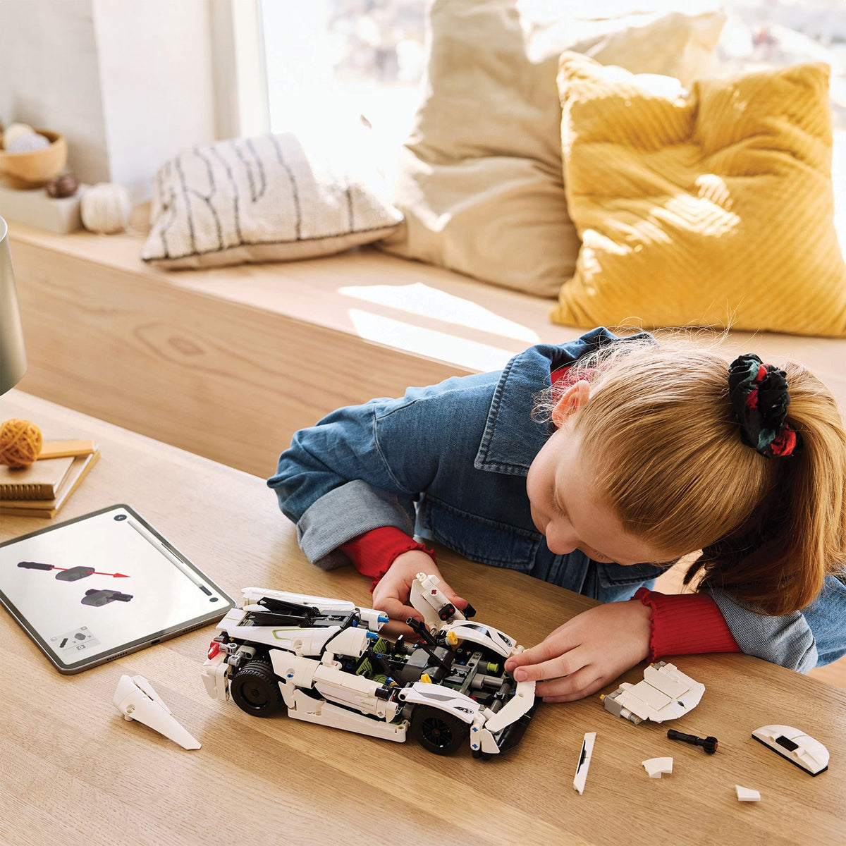 LEGO? Technic Koenigsegg Jesko Absolut White Hypercar