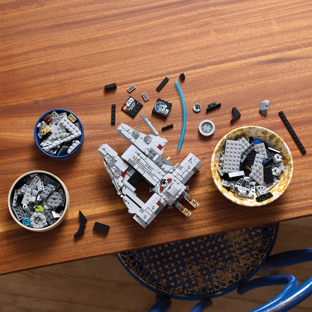 LEGO? Star Wars Millennium Falcon?