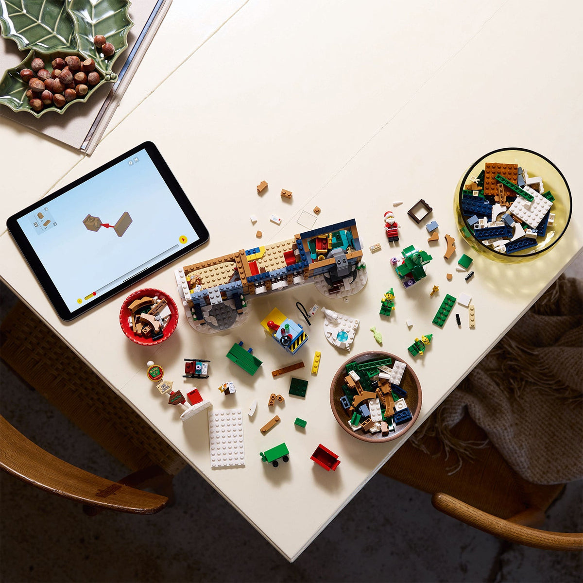 LEGO? Icons Santa's Post Office