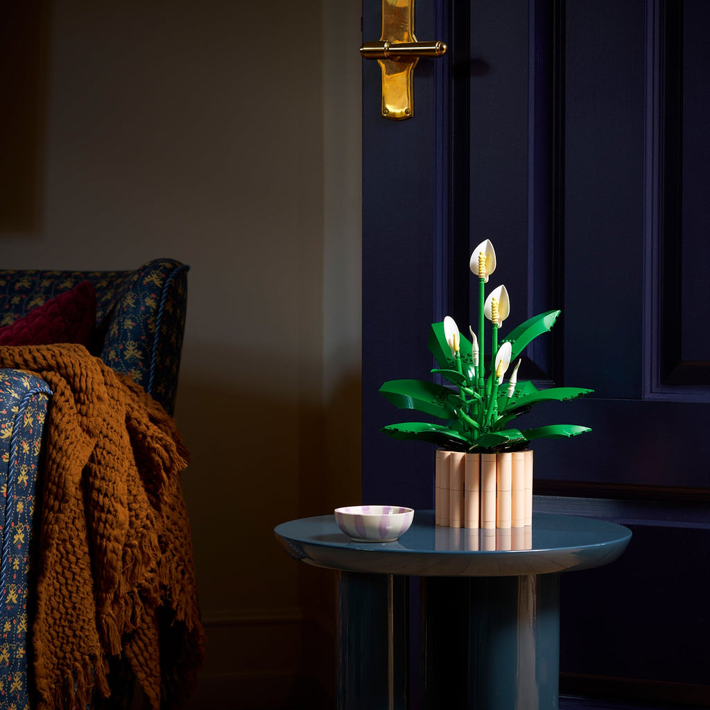LEGO? Botanicals Peace Lily