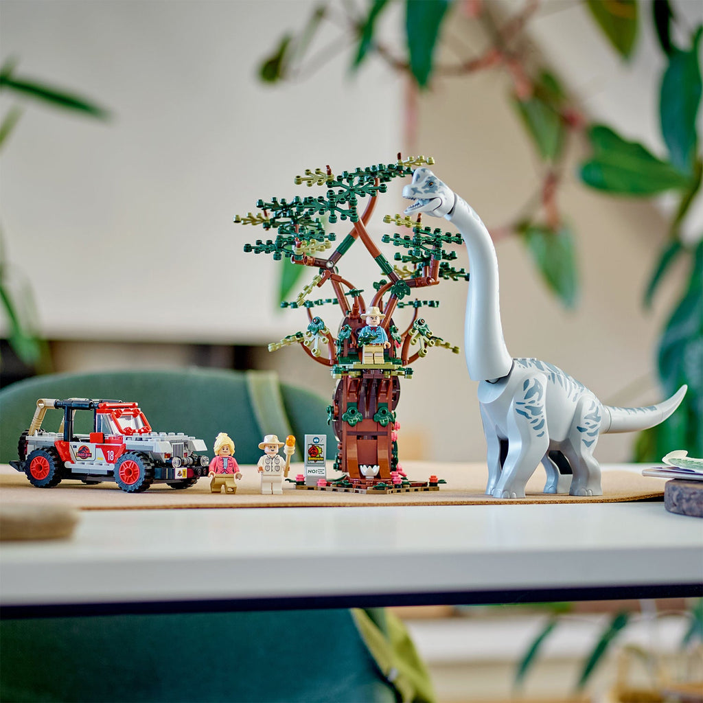 LEGO? Jurassic Park Brachiosaurus Discovery