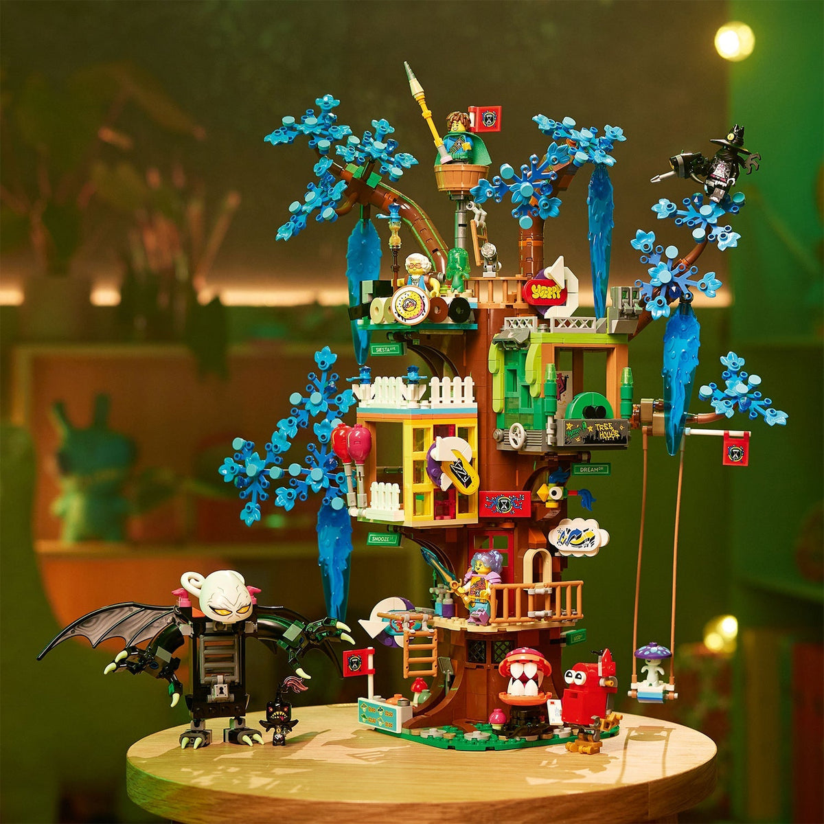 LEGO? DREAMZzz? Fantastical Tree House