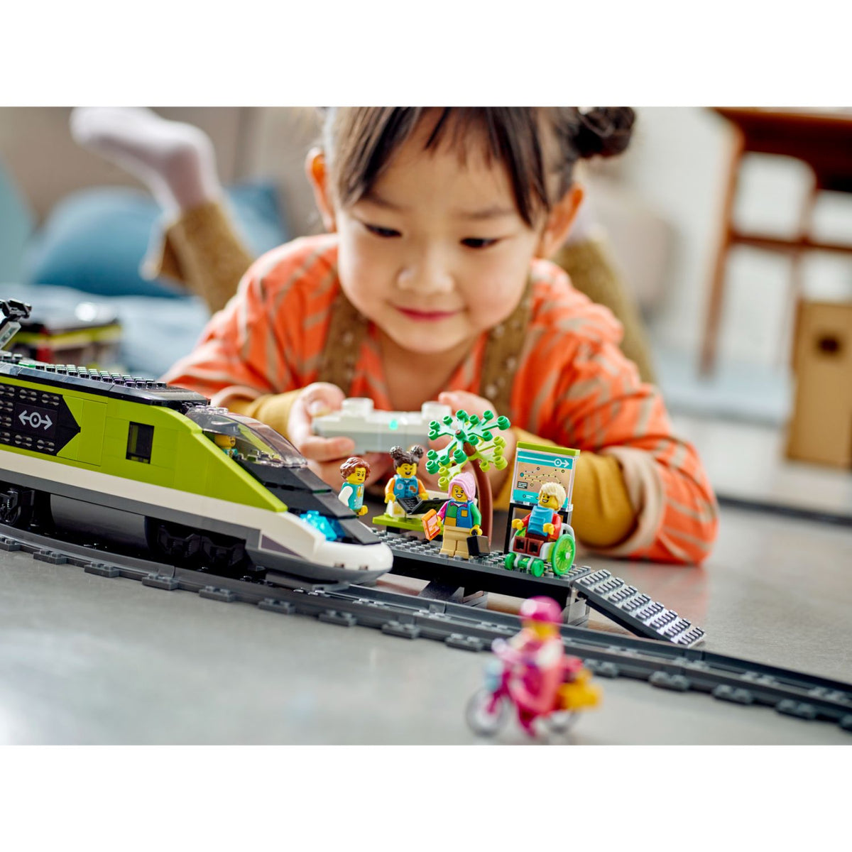 LEGO? City Express Passenger Train