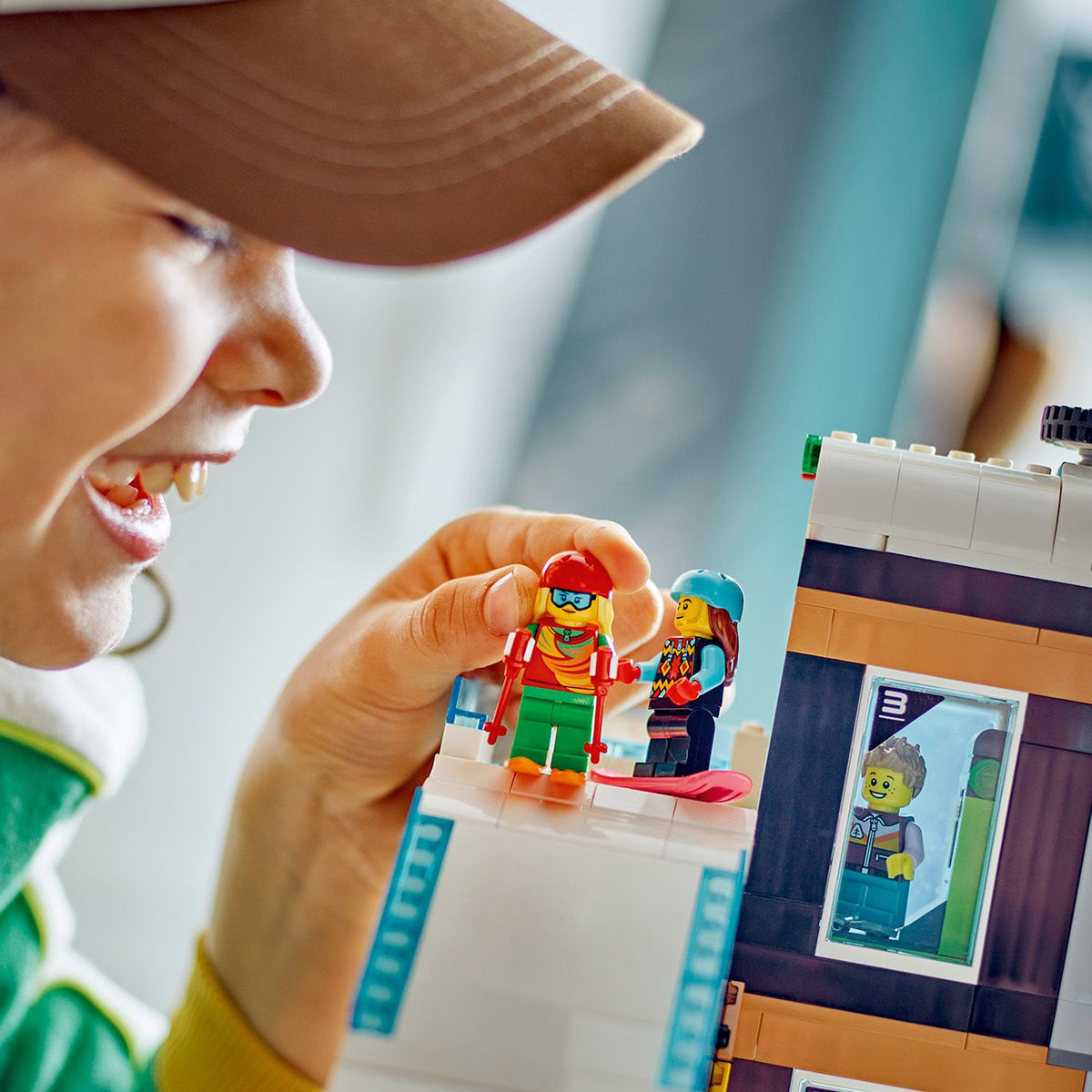 LEGO? City Ski and Climbing Center