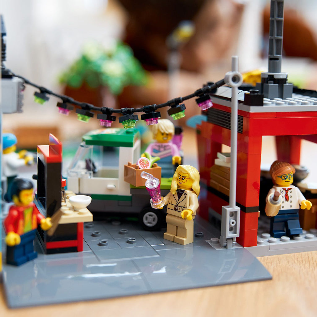 LEGO? City Downtown