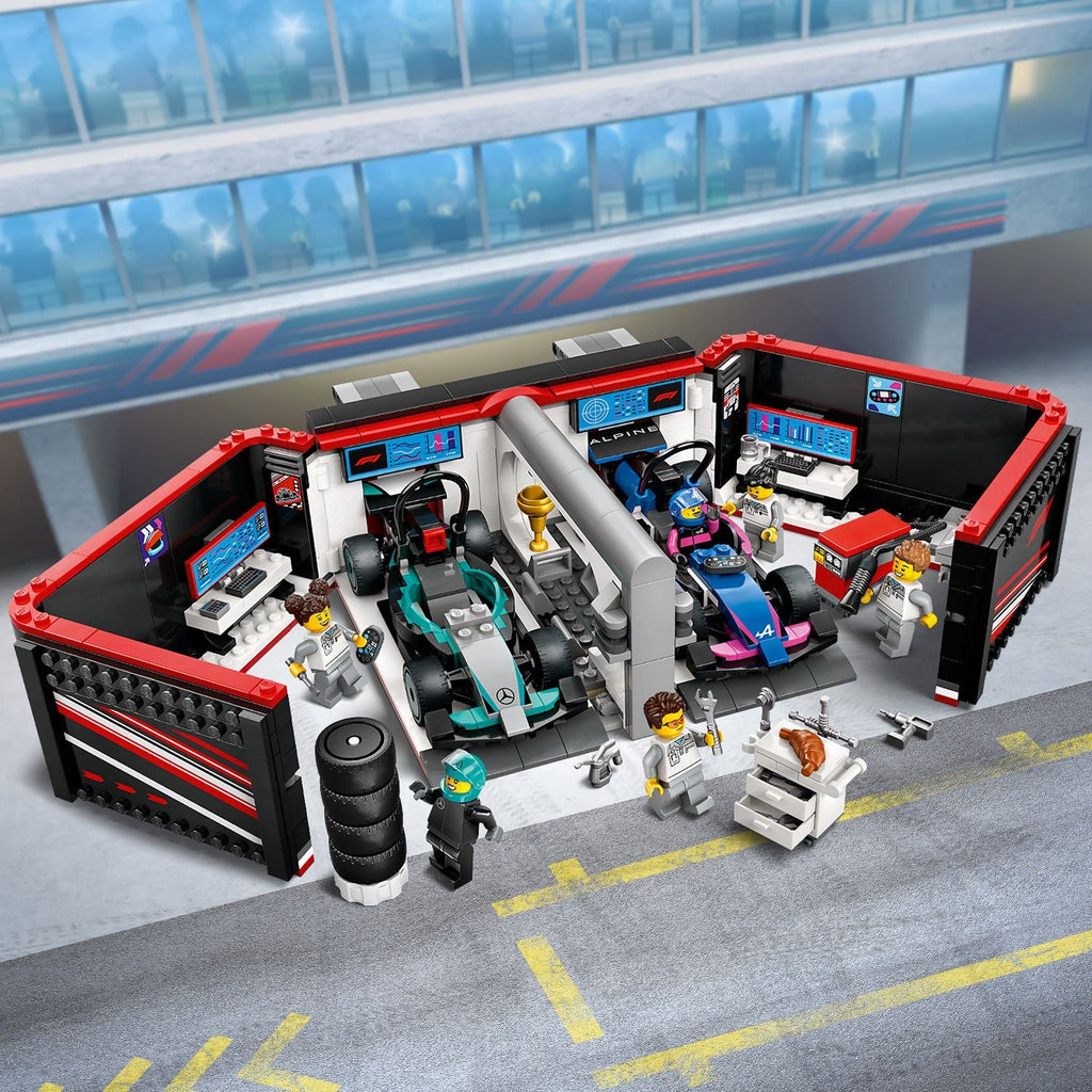 LEGO? City F1? Garage & Mercedes-AMG & Alpine Cars
