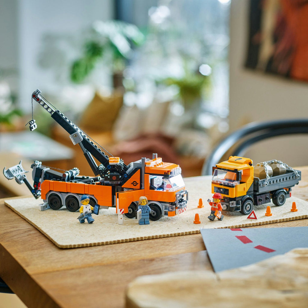 LEGO? City Heavy-Duty Recovery Tow Truck with Crane