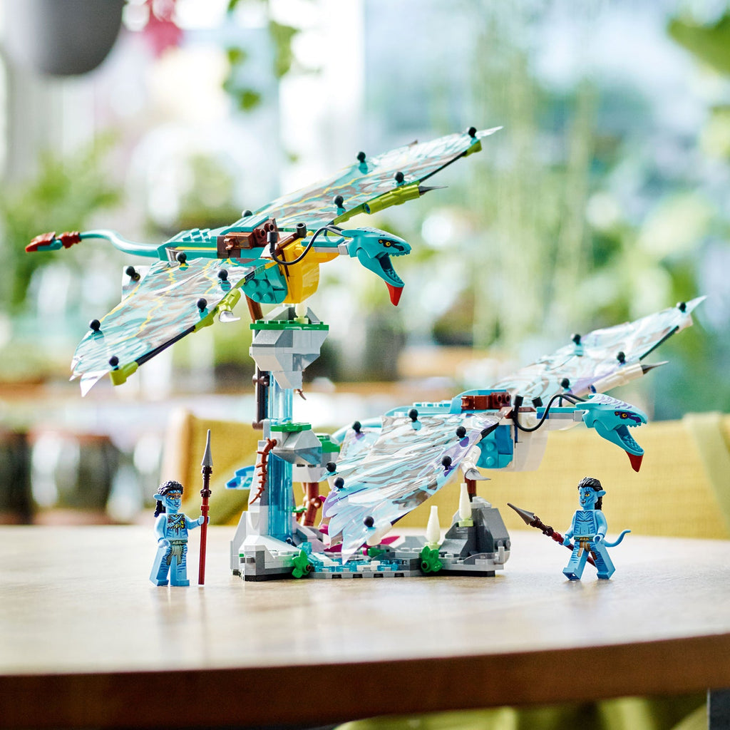 LEGO? Avatar? Jake & Neytiri's First Banshee Flight