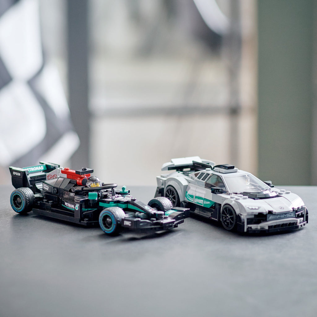 LEGO? Speed Champions Mercedes-AMG F1 W12 E Performance & Mercedes-AMG Project One