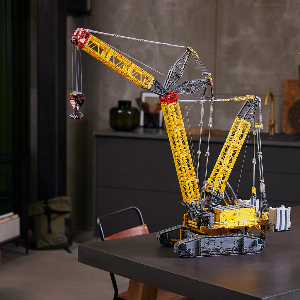 LEGO? Technic Liebherr Crawler Crane LR 13000