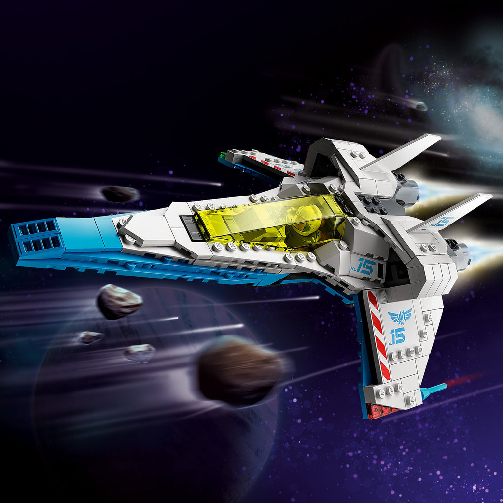 LEGO? á¶ Disney and Pixar's Lightyear XL-15 Spaceship