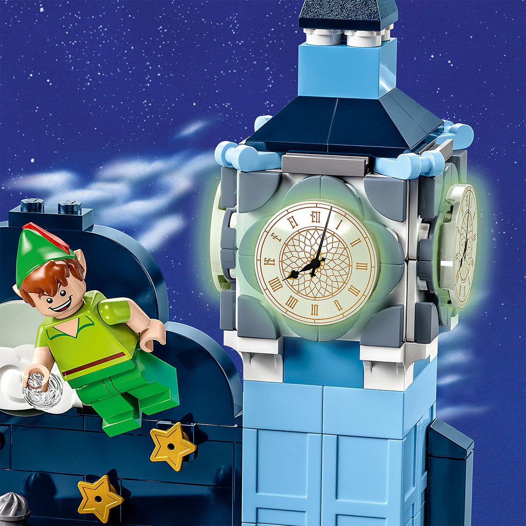 LEGO? | Disney Peter Pan & Wendy's Flight over London
