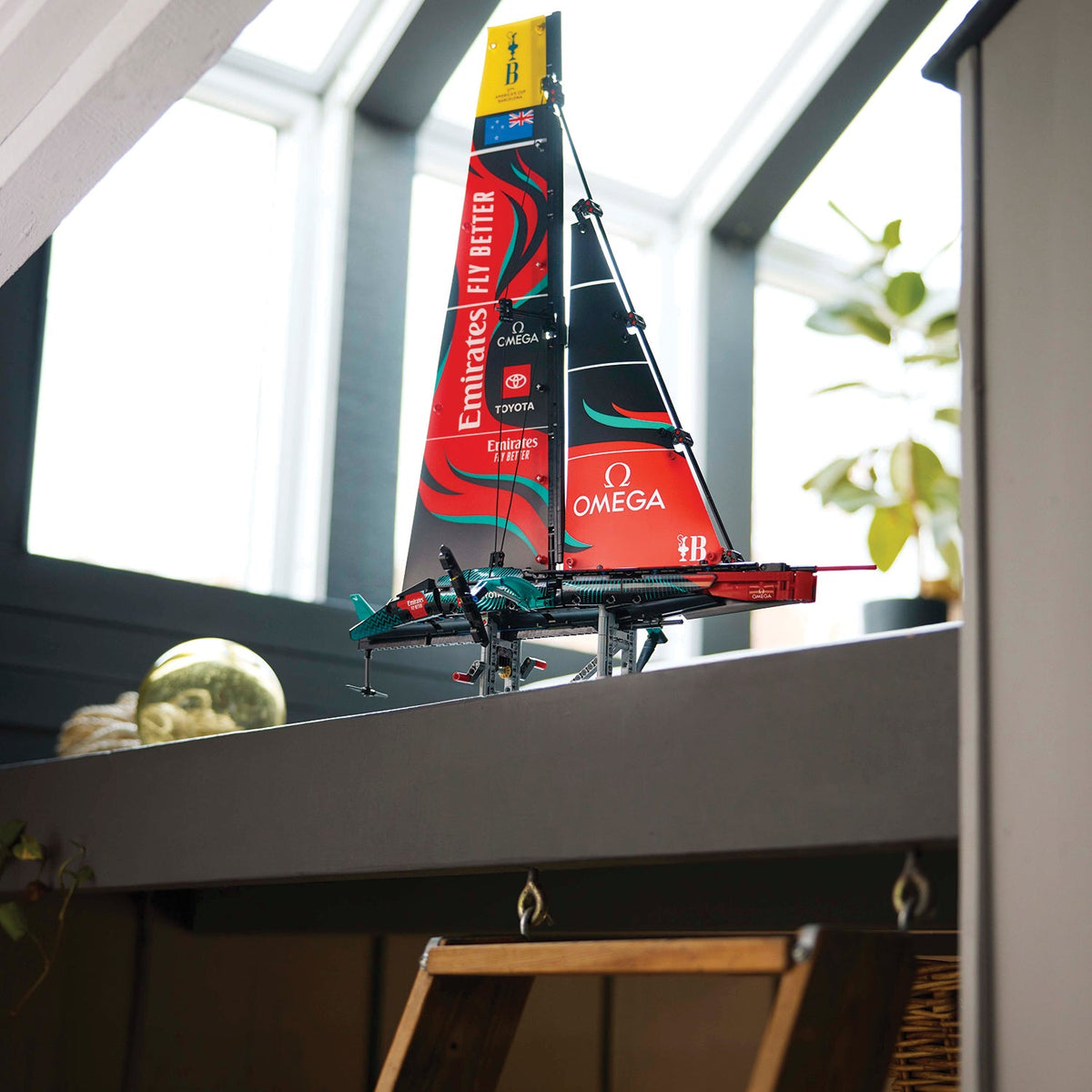 LEGO? Technic Emirates Team New Zealand AC75 Yacht