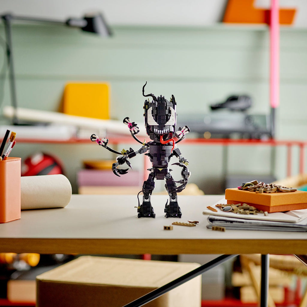 LEGO? Marvel Venomized Groot