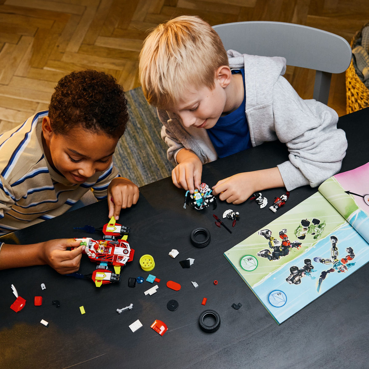 LEGO? DREAMZzz? Cooper's Tiger Mech & Zero's Hot Rod Car