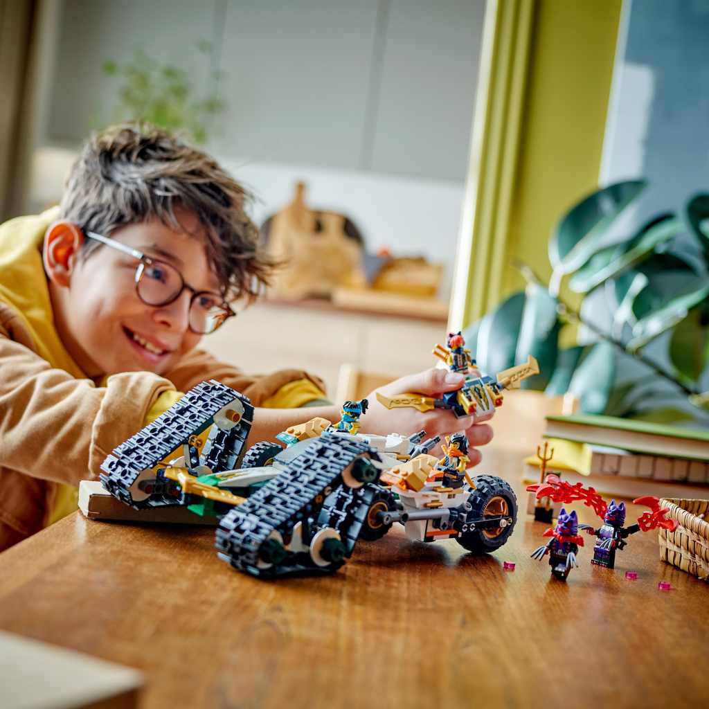 LEGO? NINJAGO? Ninja Team Combo Vehicle