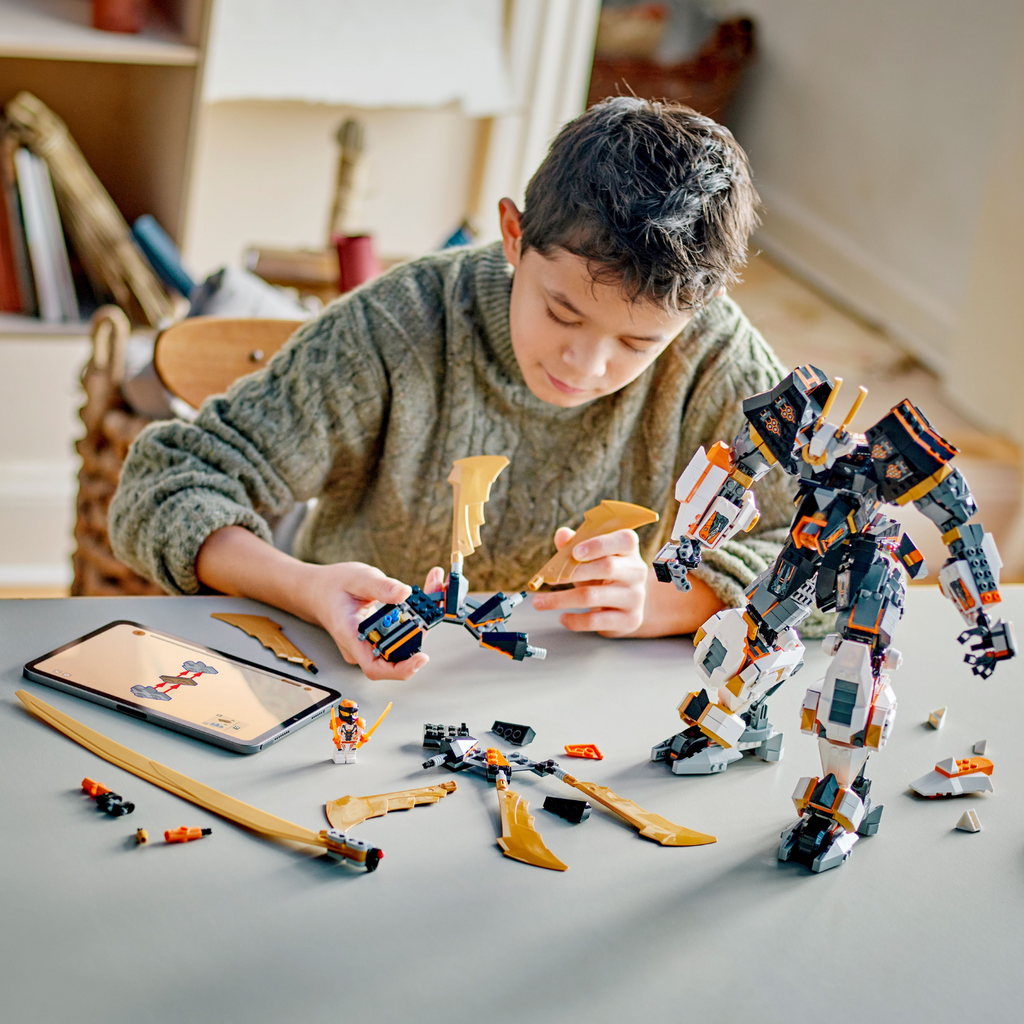 LEGO? NINJAGO? Cole's Titan Dragon Mech