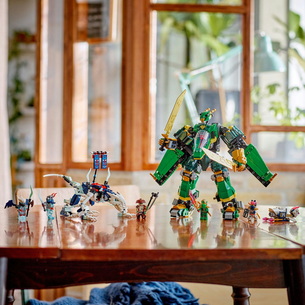 LEGO? NINJAGO? Lloyd's Jet Mech