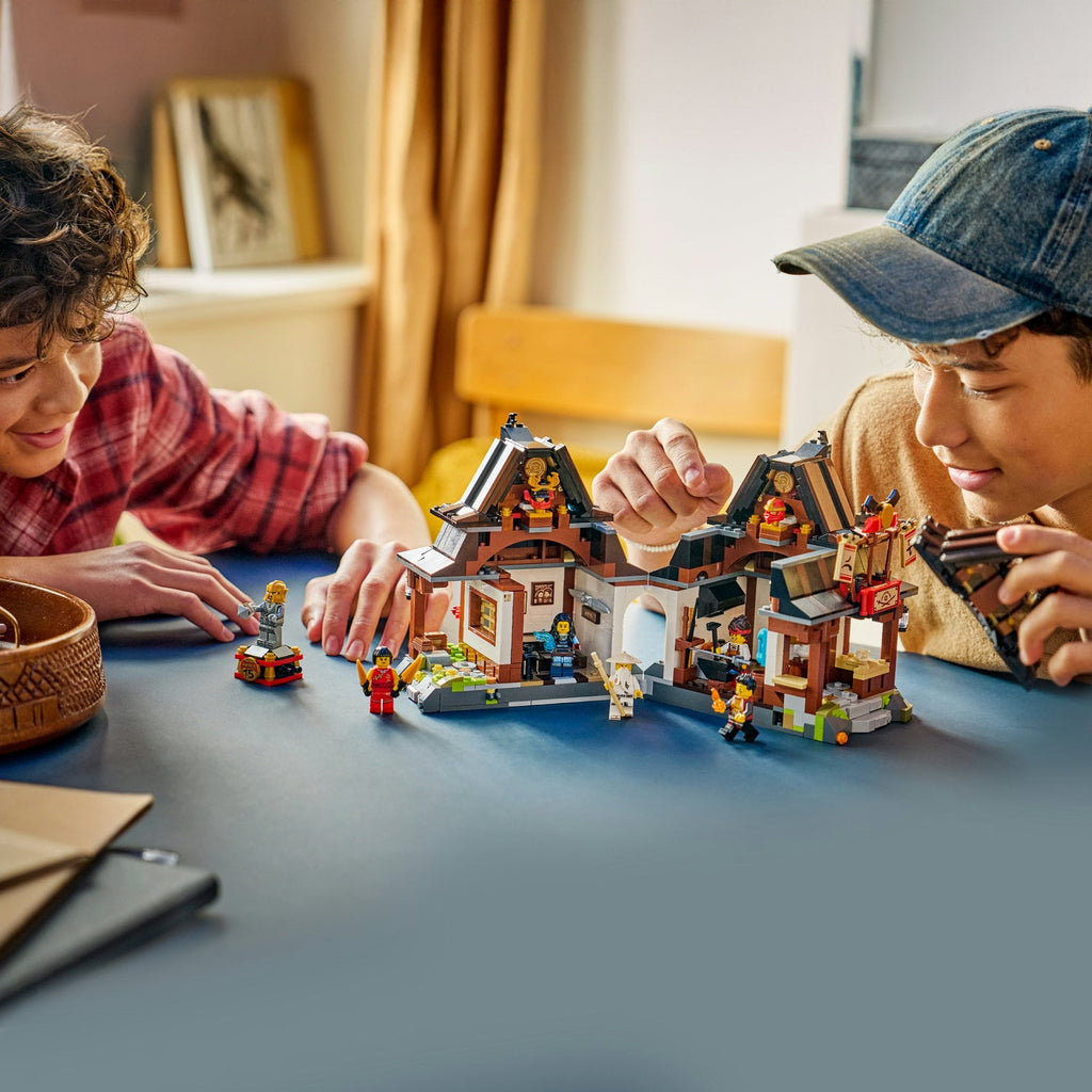 LEGO? NINJAGO? Four Weapons Blacksmith 15th Anniversary