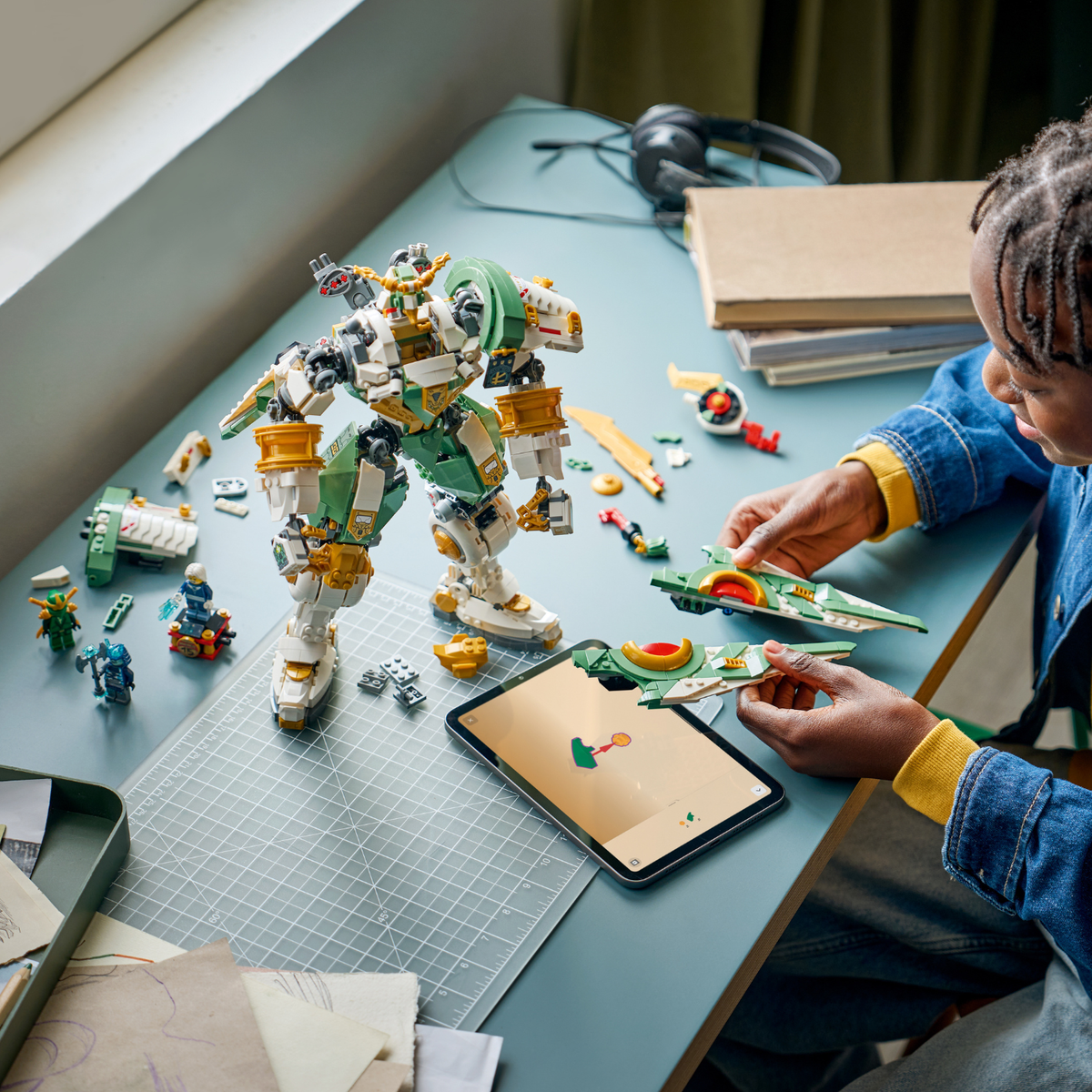 LEGO? NINJAGO? Lloyd's Titan Mech 15th Anniversary