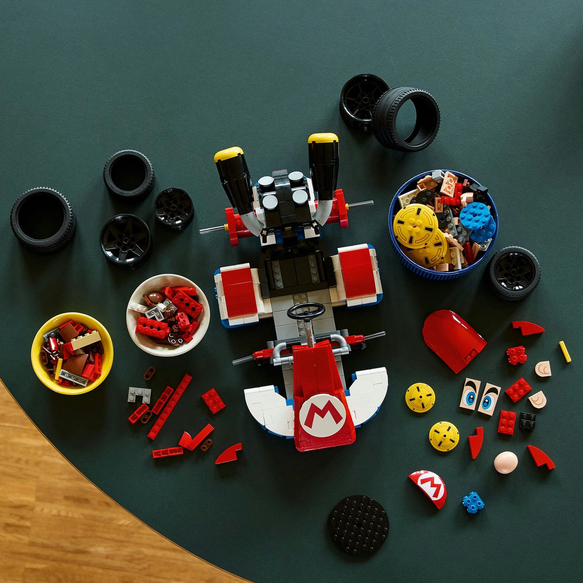 LEGO? Super Mario?: Mario Kart? ¨C Mario & Standard Kart