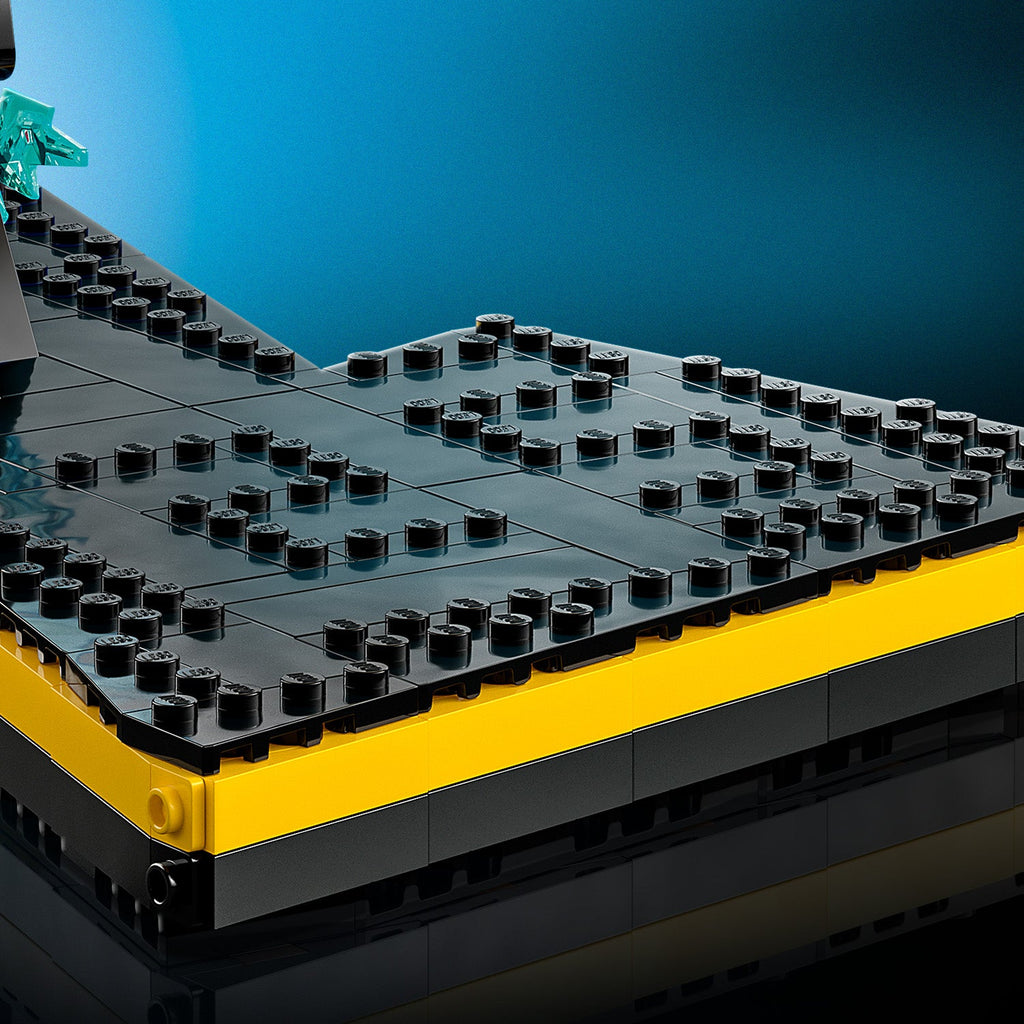LEGO? Pok¨¦mon? Pikachu and Pok¨¦ Ball