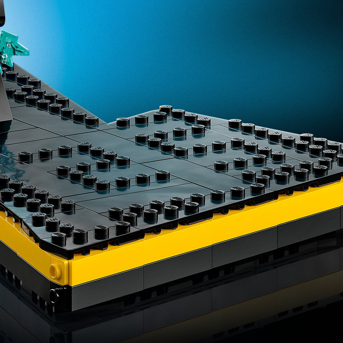 LEGO? Pok¨¦mon? Pikachu and Pok¨¦ Ball